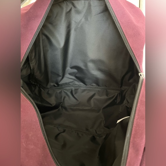 Victoria’s Secret PINK Duffle Bag - Picture 5 of 7